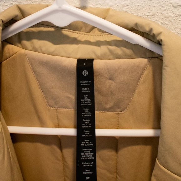 Lululemon Parkway Insulated Coat - Picture 2 of 4